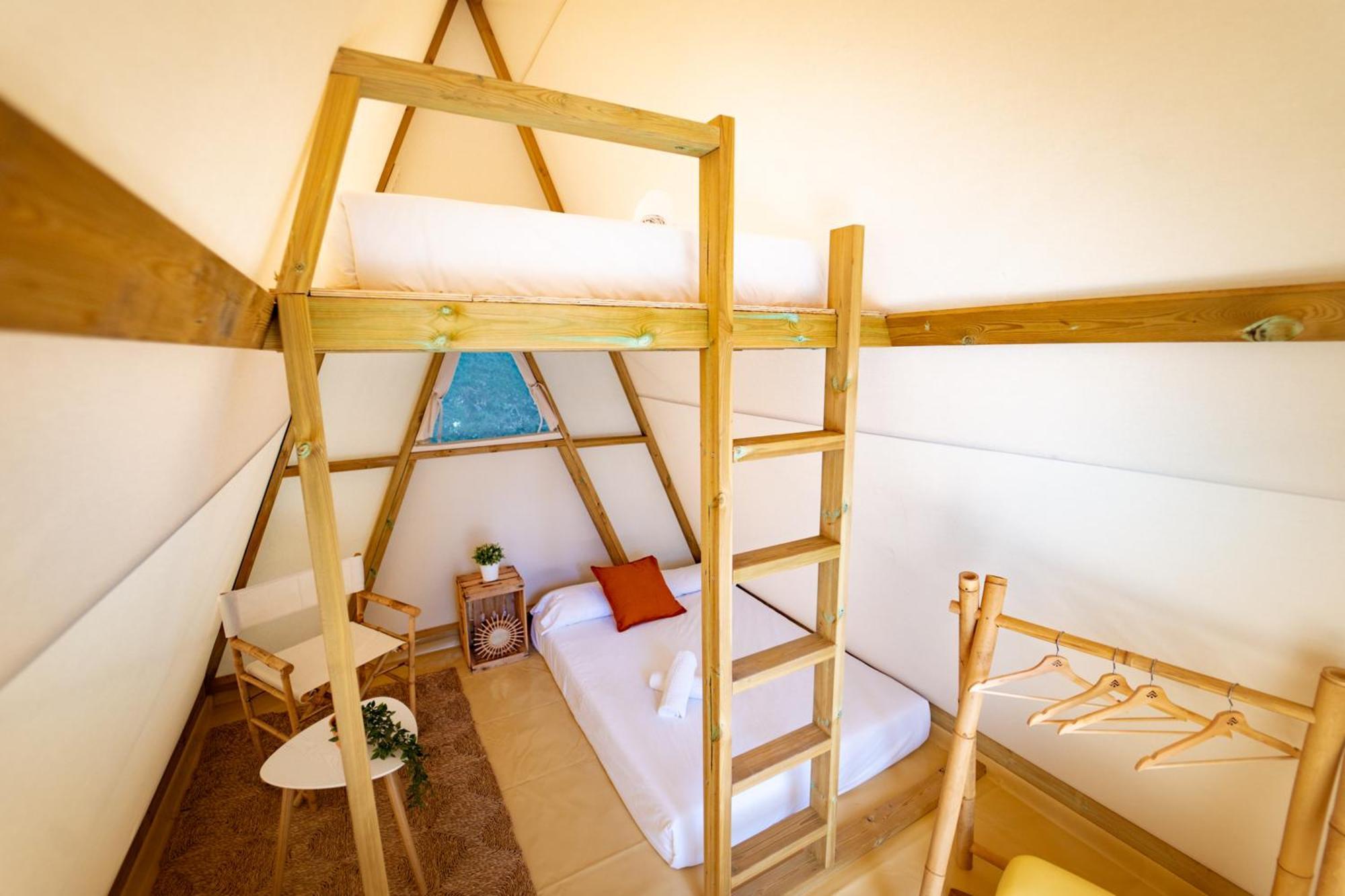 Kampaoh Mezos Hotell Eksteriør bilde